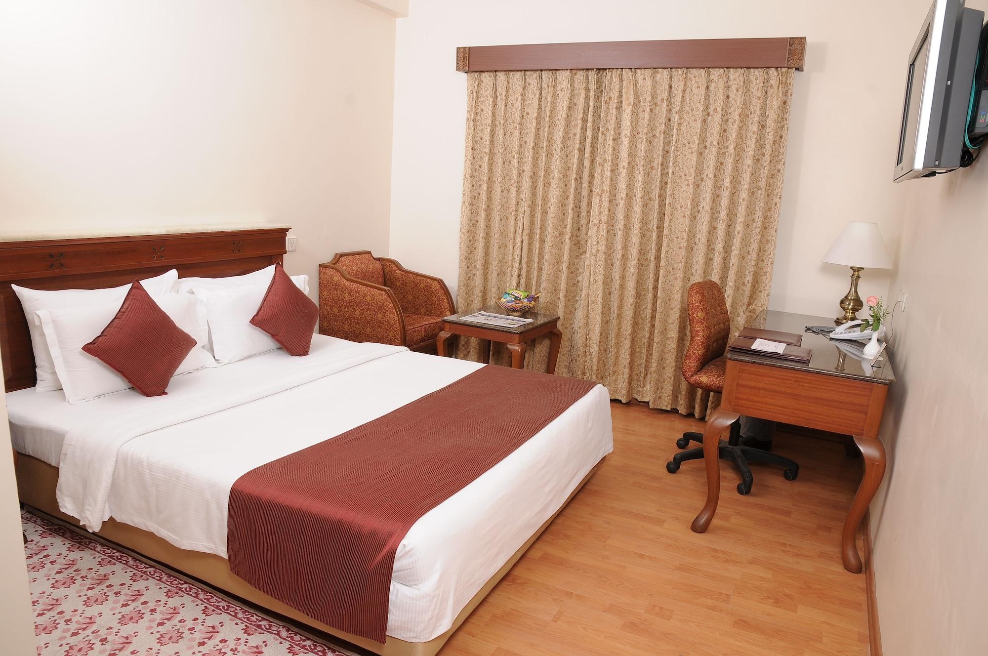 Raj Park Hotel Chennai Exterior photo
